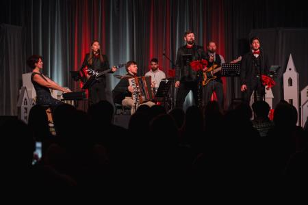 Božičnica 2023 nas je popeljala v zimsko čudežno deželo